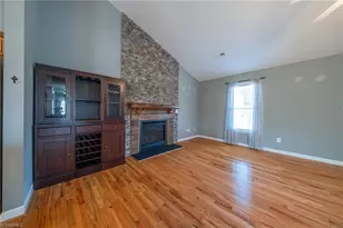 554 Dogwood Acres Ln, Madison, NC 27025 - Photo 6