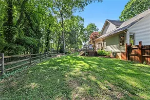 6313 Lakebend Ct, Greensboro, NC 27410 - Photo 24