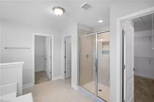 1606 Silver Lake Dr, Kernersville, NC 27284 - Photo 28