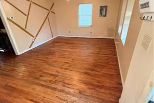 346 Oaktree St, Yanceyville, NC 27379 - Photo 8