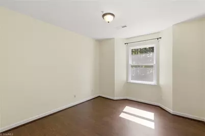 5934 W Friendly Avenue #J, Greensboro, NC 27410 - Photo 20