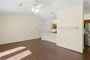 5934 W Friendly Ave, Greensboro, NC 27410 - Photo 10