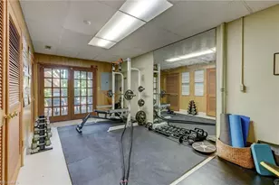 2706 Lake Forest Dr, Greensboro, NC 27408 - Photo 32