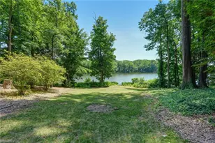 2706 Lake Forest Dr, Greensboro, NC 27408 - Photo 50