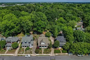810 Olive St, Greensboro, NC 27401 - Photo 6
