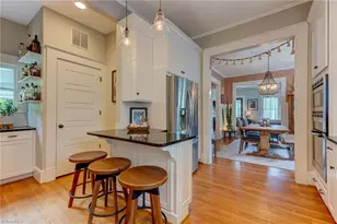 810 Olive St, Greensboro, NC 27401 - Photo 16