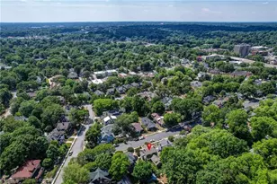 810 Olive St, Greensboro, NC 27401 - Photo 44