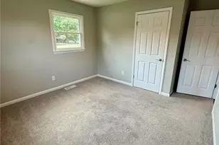 130 Arlington Ave, Jonesville, NC 28642 - Photo 16