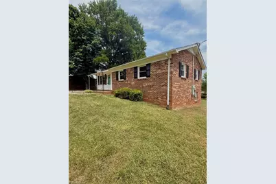 130 Arlington Avenue, Jonesville, NC 28642 - Photo 6
