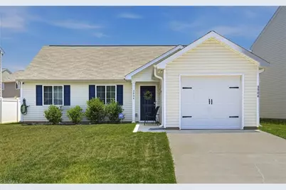 3904 Bissett Way, Greensboro, NC 27405 - Photo 1