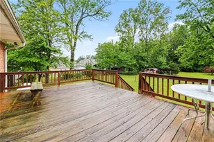 626 Kenneth Rd, Greensboro, NC 27410 - Photo 28