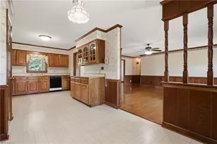 461 Cheeks Ln, Graham, NC 27253 - Photo 10