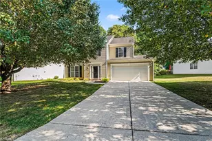 3368 Cherrybrook Dr, Jamestown, NC 27282 - Photo 4