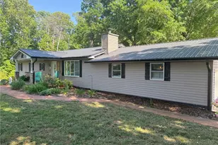 588 Wheeler Rd, Reidsville, NC 27320 - Photo 2