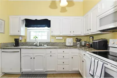 5831 Cardinal Way, Greensboro, NC 27410 - Photo 8