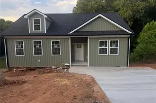 132 Pinnix St, Jonesville, NC 28642 - Photo 2