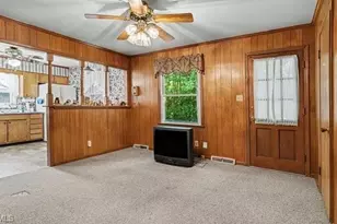 4105 Chateau Dr, Greensboro, NC 27407 - Photo 4