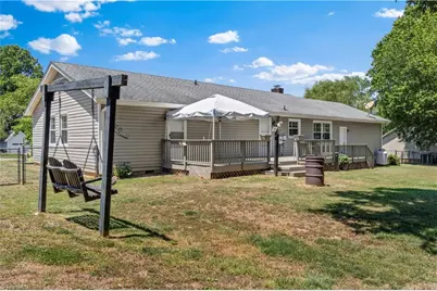 2295 Winterberry Drive, Winston-Salem, NC 27106 - Photo 22