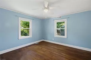 1311 Cardinal Pl, Greensboro, NC 27408 - Photo 22