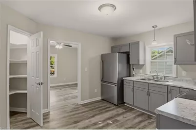 2206 Dunbar Street, Winston-Salem, NC 27105 - Photo 8