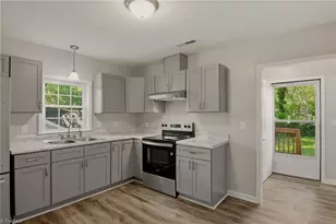 2206 Dunbar St, Winston-Salem, NC 27105 - Photo 6