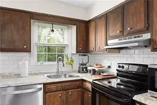 1007 Robin Hood Rd, High Point, NC 27262 - Photo 14