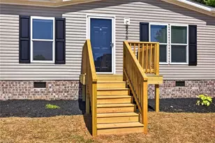 245 Harvick Ln, Lexington, NC 27292 - Photo 4