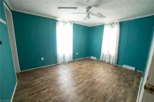 6439 Wilkes Yadkin Rd, Ronda, NC 28670 - Photo 24