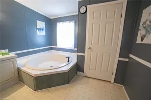 6439 Wilkes Yadkin Rd, Ronda, NC 28670 - Photo 22