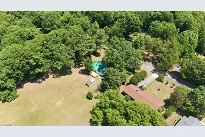 119 Donvic Drive, High Point, NC 27262 - Photo 36
