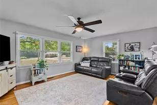 1805 Pleasant Ridge Rd, Greensboro, NC 27410 - Photo 8