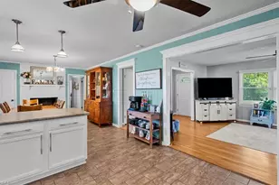 1805 Pleasant Ridge Rd, Greensboro, NC 27410 - Photo 14