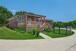 699 John Young Rd, Lexington, NC 27292 - Photo 4