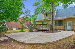 1144 Newberry Dr, Mebane, NC 27302 - Photo 32