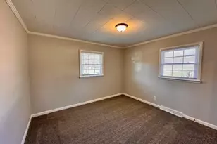 1546 W Harrison St, Reidsville, NC 27320 - Photo 8