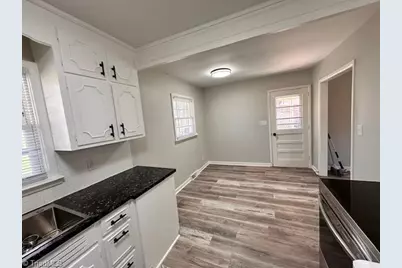 1546 W Harrison Street, Reidsville, NC 27320 - Photo 6