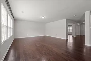 3423 Anita Glen Dr, Greensboro, NC 27405 - Photo 6