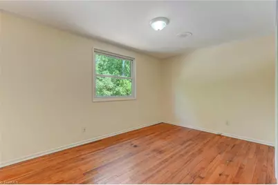 610 N Tremont Drive, Greensboro, NC 27403 - Photo 16