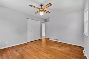 2402 Chatham Dr, Greensboro, NC 27408 - Photo 20