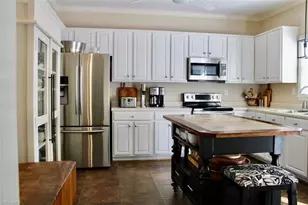 6907 Bridgewood Rd, Clemmons, NC 27012 - Photo 4