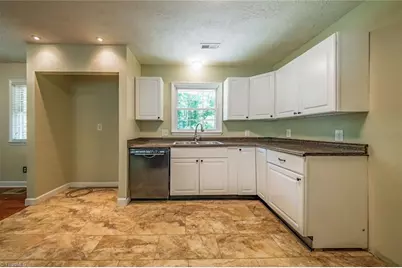 3155 Rainbow Avenue, Pfafftown, NC 27040 - Photo 10