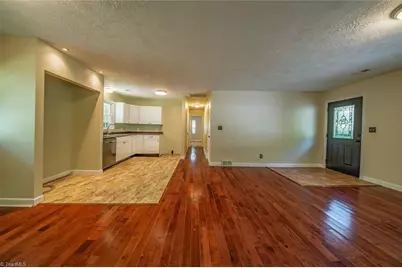 3155 Rainbow Avenue, Pfafftown, NC 27040 - Photo 4