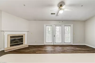 5934 Friendly Avenue #K, Greensboro, NC 27410 - Photo 6