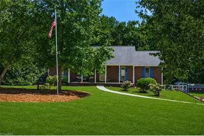 221 Leighmar Street, Clemmons, NC 27012 - Photo 2