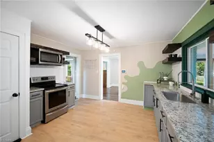 2641 Belews Crk Rd, Winston-Salem, NC 27101 - Photo 6