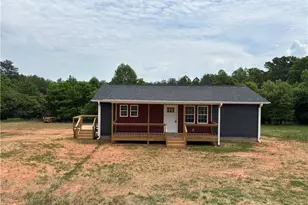 2101 Cook School Rd, Pilot Mountain, NC 27041 - Photo 2