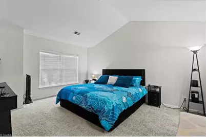 3033 Renaissance Parkway, Jamestown, NC 27282 - Photo 20