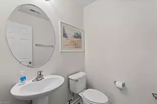 3033 Renaissance Pkwy, Jamestown, NC 27282 - Photo 18