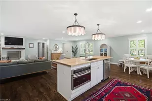 2708 Courtney Ln, Greensboro, NC 27408 - Photo 6