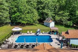 1335 Shingle Gap Rd, Purlear, NC 28665 - Photo 6